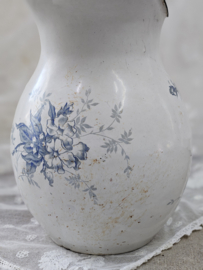 Bol kannetje met blauwe bloemen VERKOCHT