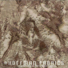 Hoffman Batiks Watercolours Taupe