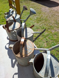 Directe Link naar alle Oude Vintage Zinken Gieters