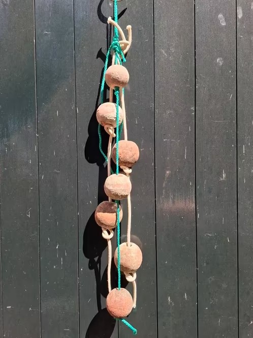 Oude Vintage Visnet Drijvers aan Touw