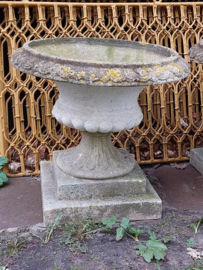 Oude Brocante Set Franse Monumentale Betonnen Tuinvaas Jardiniere