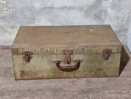 Oude Vintage metalen Kist Koffer Groen Patina