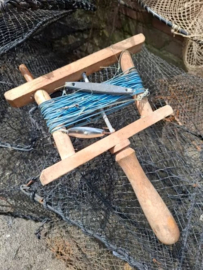 Oude Vintage Houten Hand Vislijn Haspel Zweden met Lijn