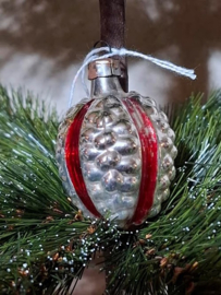 Oude Antieke Kerstbal 8586 Framboos