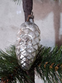 Oude Antiek Vintage Kerstbal 9802 Dennenappel