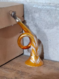 Oude Antieke Kerstbal 8201 Trompet Goud