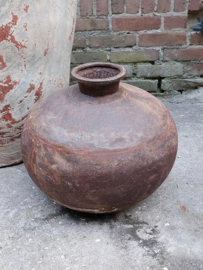 Oude Sobere Metalen Nepalese Waterkruik Pot Vaas