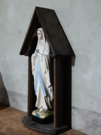Oud Antiek Gipsen Mariabeeld Maria Lourdes Beeld in Houten Kapel