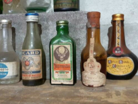 Oude Set Miniatuur Flesjes Drank Drankflesjes