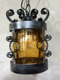 Oude Brocante Hanglamp met Glazen Kap Oker