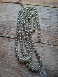Oude Antieke Kerstbal 8415A Kralenslinger Kralenketting Kralen Slinger Zilver