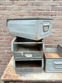 Oude Vintage Industriele Stapelbak Magazijnbak Grijs