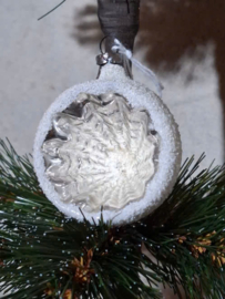 Oude Antiek Vintage Kerstbal 10226 Deukbal