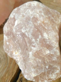 Roze Ruwe Rozenkwarts Steen - Mineralen Ruw 700-900 gram