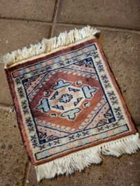 Oud Vintage Perzisch Tapijtje Kleedje