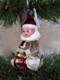 Oude Vintage Kerstbal 9821 Jongen op Slee USSR