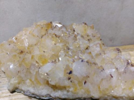 Cluster Geode Ruwe Citrien Citroenkwarts - Mineralen