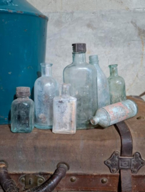 Oude Antieke Set Flesjes Glaswerk Bodemvondst WO2 Parfum