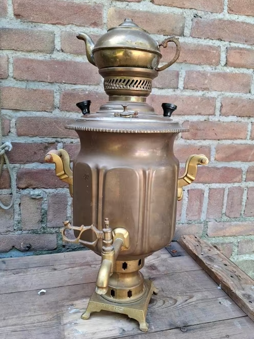 Oude Antieke Perzische Koperen Samovar