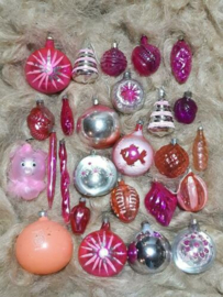 Oude Vintage Kerstballen 7817 Doosje Roze