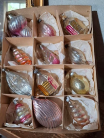 Oude Vintage Kerstballen Oostblok 111384 Assorti
