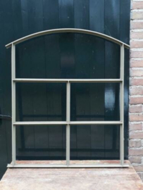 Oude Brocante Metalen Stalraam