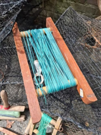Oude Vintage Houten Hand Vislijn Haspel Zweden met Lijn