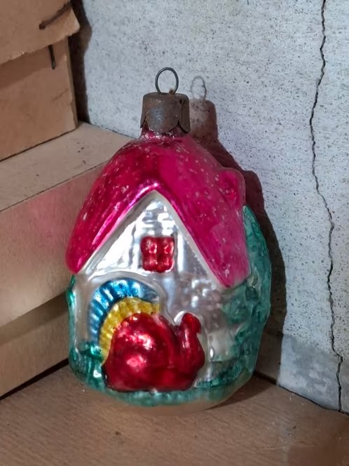 Oude Antieke Kerstbal  8975 Huisje met Kalkoen