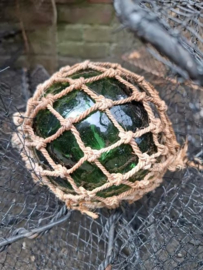 Oude Antiek Glazen Drijver Visnet in Macrame Net