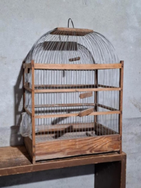 Oude  Brocante Houten Vogelkooi Kooi met Waterglaasje