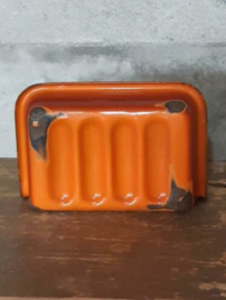 Oude Brocante Emaille Zeepbakje Oranje Gevlamd