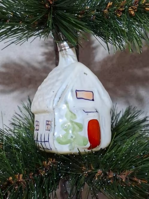 Oude Antieke Vintage Kerstbal 8858 USSR Huisje