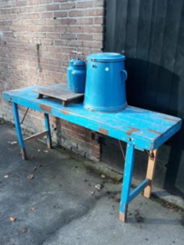 Oude Brocante Hardhouten Tafel Markttafel Sidetable Blauw