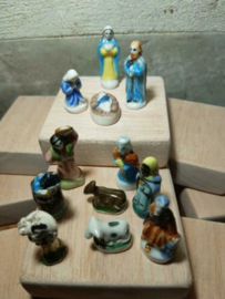 Oude Antiek Porseleinen Kerststal Miniatuur Franse Feves Nativity