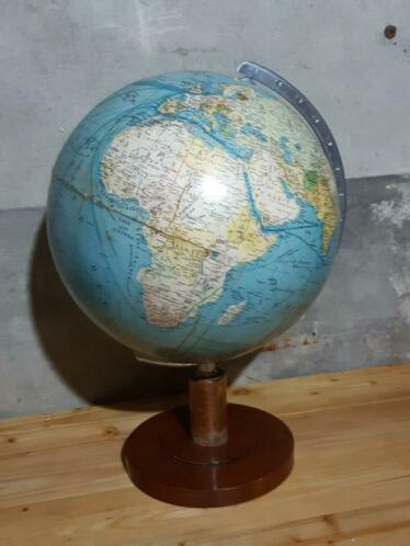 Buigen Groenten Ontaarden Oude Antiek Vintage Wereldbollen en Globes | Aan de Punt