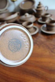 Aardewerk vintage servies, Geritz - Germany. Retro borden/kopjes en theepot