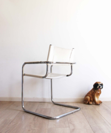 Witte vintage buisframe stoel - Mart Stam stijl. Retro design stoel