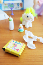 Vintage My little Pony paardensalon - Pretty Parlor. Retro stal met pony's