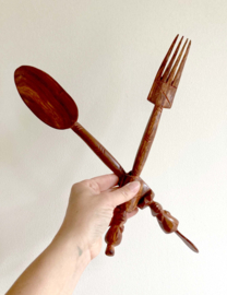 Houten vintage slabestek, Afrikaans? Handgemaakte lepel en vork.
