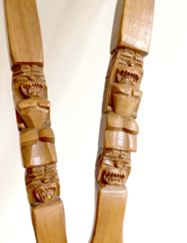 Groot houten retro bestek. Vintage wanddecoratie / Tiki lepel en vork