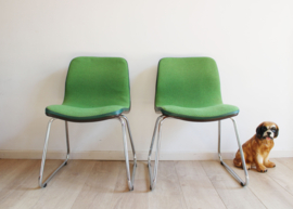 Set groene vintage stoelen, Hajime Oonishi. Retro design Spirit stoel voor Houtoku/Artifort