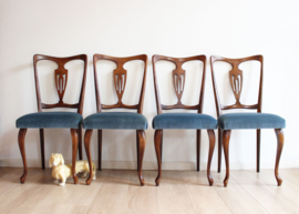 Set sierlijke antieke stoelen. 4 vintage Queen Ann stoeltjes, blauw