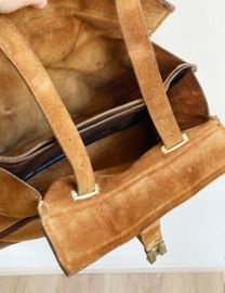 Bruine vintage schooltas. Retro weekend tas, suede
