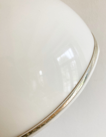 Wit vintage wandlamp met gouden details. Retro lampje - Boni design