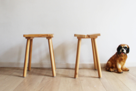 Set van 2 retro krukken. Houten Ypperlig krukjes - IKEA - Hay