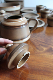 Aardewerk vintage servies, Geritz - Germany. Retro borden/kopjes en theepot