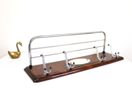 Houten vintage kapstok met spiegeltje. Retro Mid Century wandkapstok