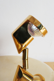 Goudkleurige  Hollywood Regency lamp. Vintage plafonnière met twee spots.