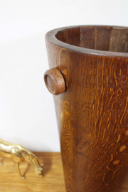 Hoge retro brutalist pot. Houten vintage paraplubak,  '70?