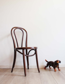 Houten vintage stoeltje, Thonet stijl - model Vienna no. 18. Retro cafe stoel.